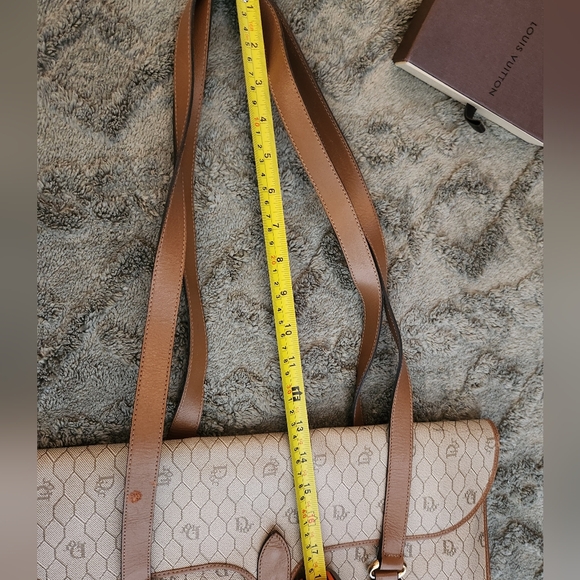 Dior Honeycomb Shoulder Bag - Picture 13 of 16